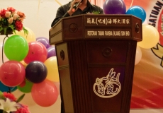 325449_10150312094441806_823691890_o